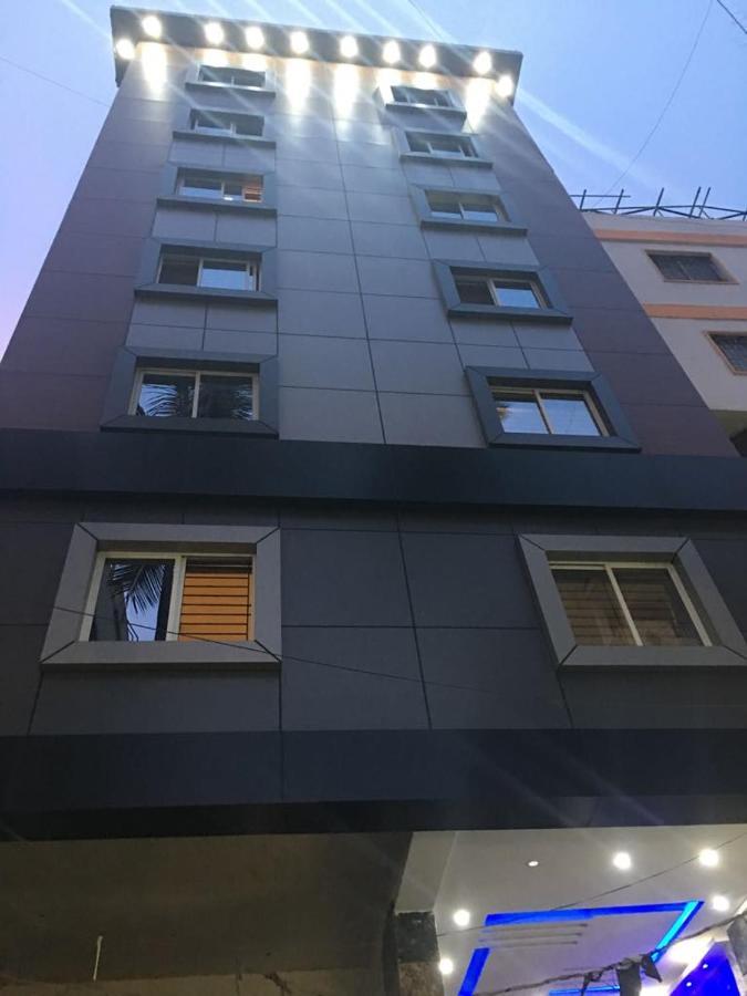 Hotel Grand Suites Bangalore Dış mekan fotoğraf
